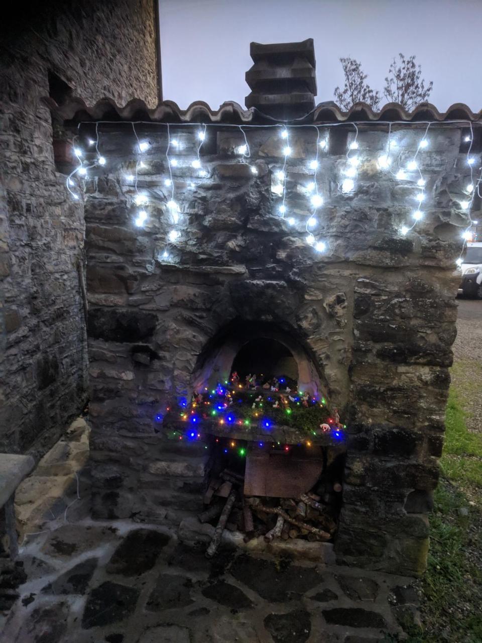 Albergo Diffuso Casa Delle Favole Ferriere Exterior foto